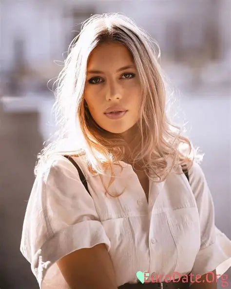 <em>Sanne de Vries</em>
